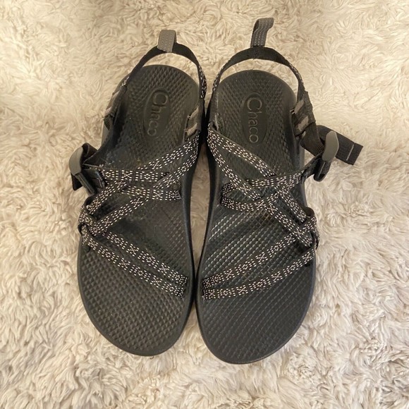 CHACO Performance ATHETIC DEPENDABLE SANDAL BLACK Hugs And Kisses - Picture 2 of 7